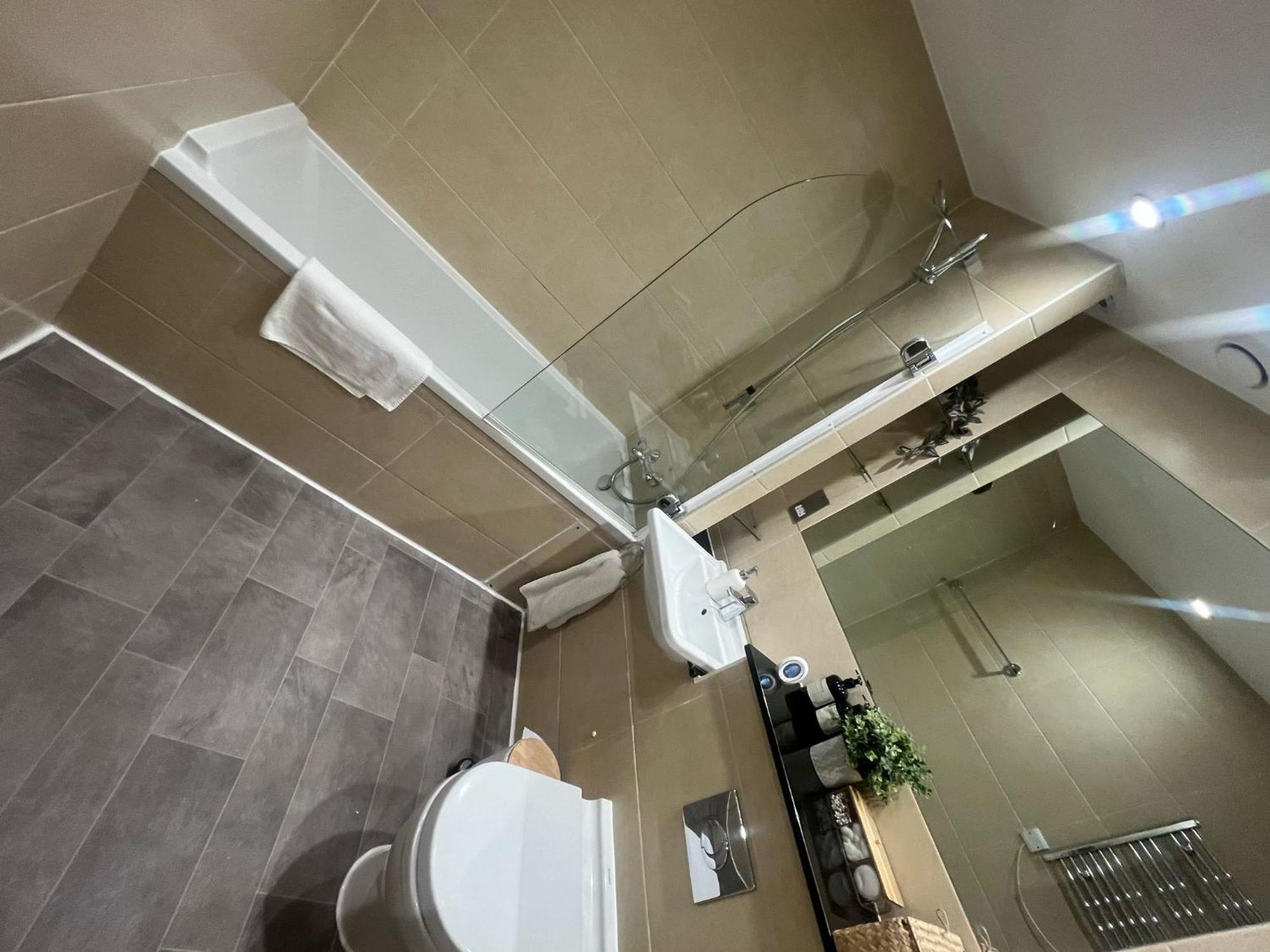 Bright And Modern 3 Bed Apartment Hyde Park Central 런던 외부 사진